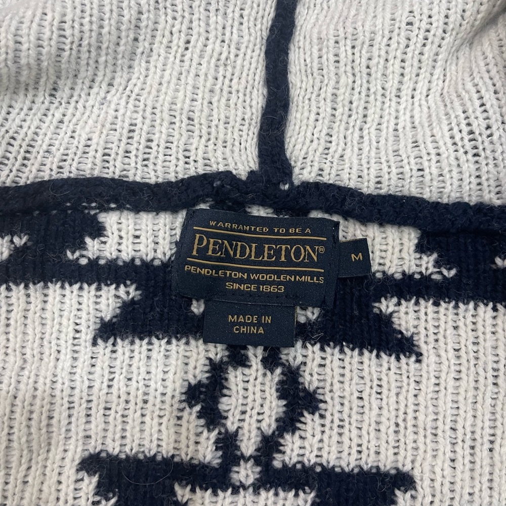 Pendleton Navy And White Patterned Sweater - image 2